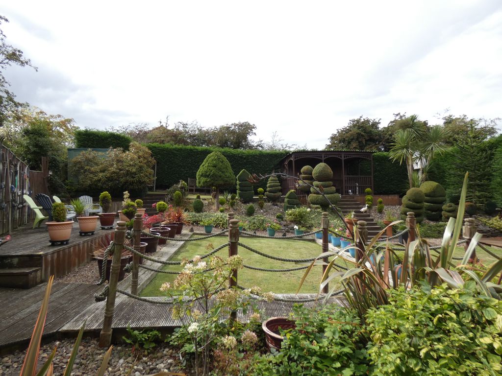Rear Garden- click for photo gallery